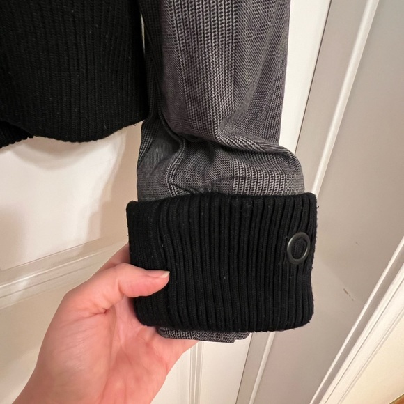 REEF Houndstooth Plaid Bomber Jacket - Teen’s Medium - Picture 5 of 9